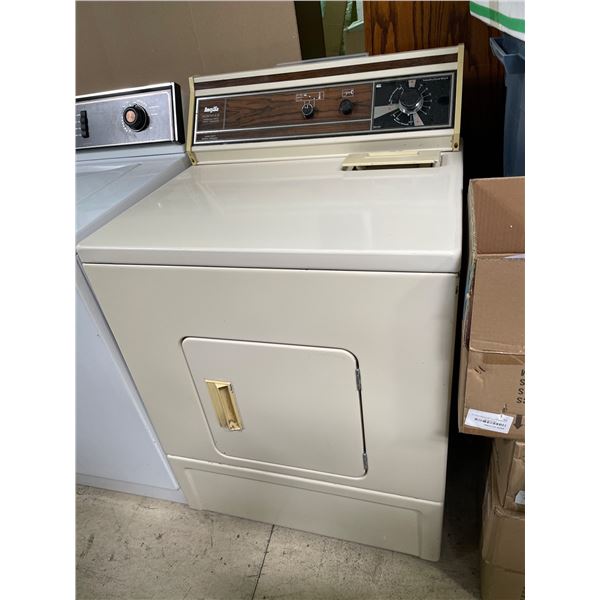 Vintage Inglisg "Normandie" Late 1980's Dryer