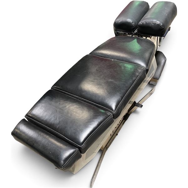 Black Chiropractic Adjustement Table - R.V. $1,500-3,000