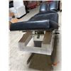Image 10 : Black Chiropractic Adjustement Table - R.V. $1,500-3,000