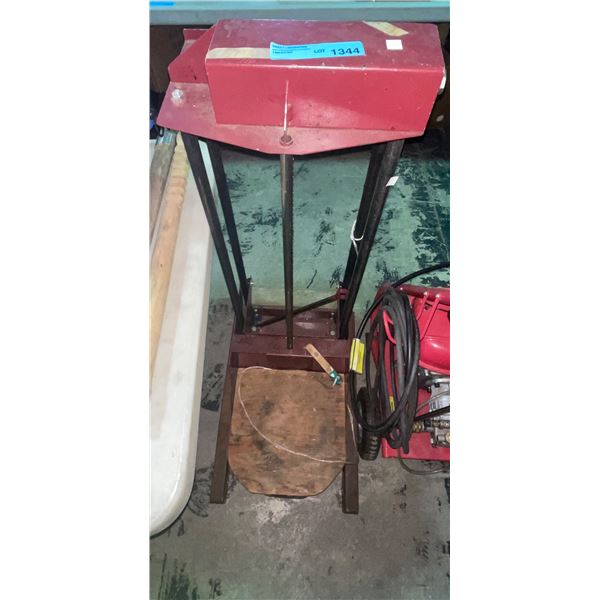 Heavy Duty Industrial Metal Chain Drive Mechanical Lift Unit Press Frame