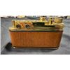 Image 4 : LEICA II (COPY) D.R.P. ERNST LEITZ WETZLER 35MM FILM CAMERA (GOLD WITH WOOD BODY)