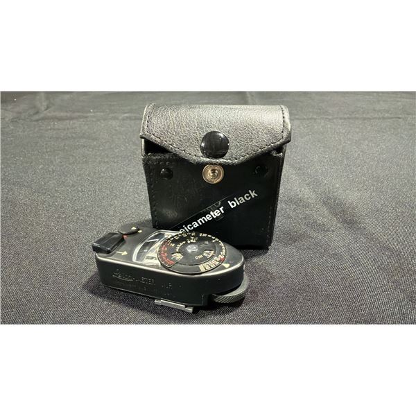 LEICAMETER WITH CASE (BLACK)