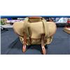 Image 1 : BILLINGHAM 225 5-SERIES CANVAS/LEATHER CAMERA BAG