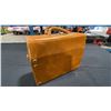 Image 3 : PRESTO VINTAGE BROWN LEATHER CAMERA CASE WITH SHOULDER STRAP, COMBINATION LOCK SET TO "000"