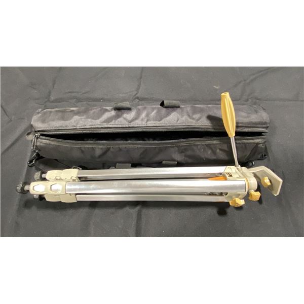 LINHOF COMBI REPORT VINTAGE LIGHTWEIGHT ADJUSTABLE ALUMINUM TRIPOD WITH CARRYING BAG