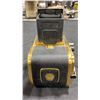 Image 6 : HASSELBLAD 500C/M GOLD EXCLUSIVE MEDIUM-FORMAT FILM CAMERA WITH CARL ZEISS