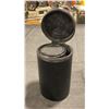 Image 9 : ZENZA BRONICA NIPPON KOGAKU NIKKOR-P 1:4  F=200MM LENS WITH CASE