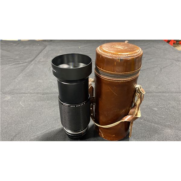 NIKON LENS SERIES E AI-S ZOOM 70-210MM F/4 LENS WITH HN-24 LENS HOOD & CASE
