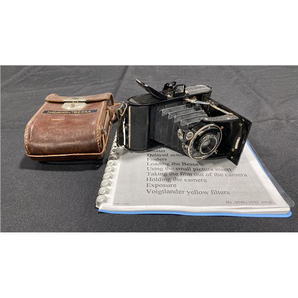 VOIGTLANDER BESSA VINTAGE FOLDING CAMERA WITH ANASTIGMAT VOIGTAR 1:6.3 LENS, CASE & INSTRUCTION