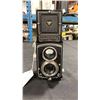 Image 2 : ROLLEICORD VINTAGE 6X6 MEDIUM FORMAT TWIN LENS REFLEX CAMERA