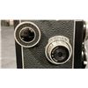 Image 8 : ROLLEICORD VINTAGE 6X6 MEDIUM FORMAT TWIN LENS REFLEX CAMERA