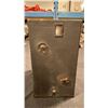 Image 5 : ANSCO GOODWIN NO 2A VINTAGE BOX CAMERA & 2 KODAK VINTAGE BOX CAMERAS