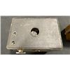 Image 6 : ANSCO GOODWIN NO 2A VINTAGE BOX CAMERA & 2 KODAK VINTAGE BOX CAMERAS
