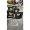 Image 10 : HASSELBLAD 553ELX MOTORIZED 6X6 MEDIUM FORMAT SLR CAMERA, PISTOL GRIP, 5 ASSORTED LENS SHADES, 5