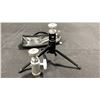 Image 1 : LEITZ WETZLAR TABLETOP MINI TRIPOD, LEITZ WETZLAR BALL HEAD TRIPOD ATTACHMENT & BAG