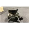 Image 3 : BERLEBACH LEVELING ADAPTER 33 DEGREES 3/8" SCREW & LINHOF VINTAGE PRECISION PAN/TILT TRIPOD HEAD