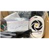 Image 6 : BOX OF ASSORTED TRIPOD ACCESSORIES, CABLE & BUTTON RELEASES