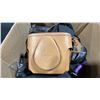 Image 6 : BOX OF ASSORTED LENS & CAMERA CASES