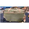 Image 7 : BILLINGHAM 445 GREEN/TAN CAMERA BAG