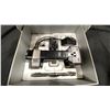 Image 2 : HASSELBLAD PROFLASH 4504 HANDLE-MOUNT ELECTRONIC FLASH UNIT WITH ACCESSORIES