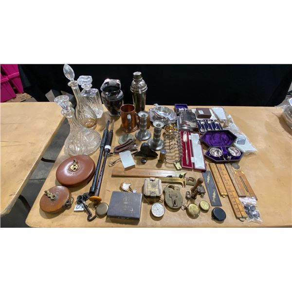 LARGE GROUP OF COLLECTABLE ITEMS INCLUDING VINTAGE DECANTERS, CANDLE STICKS, DISHWARE, FLASKS,