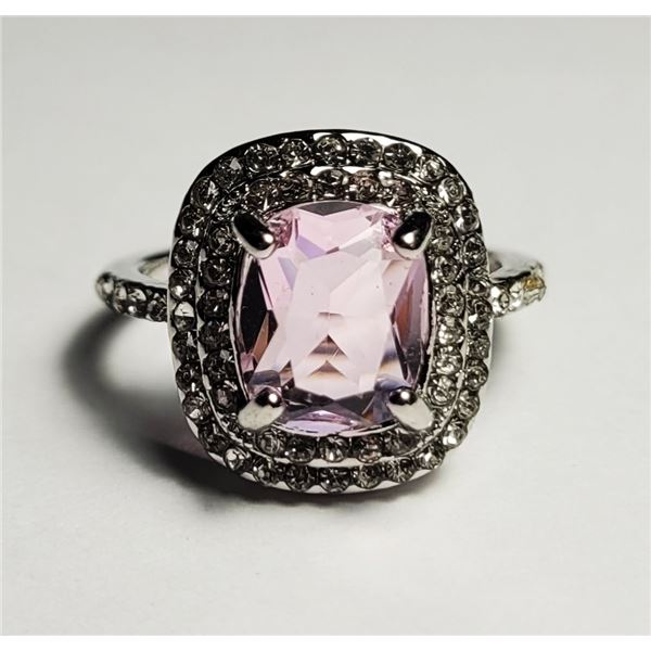 22) SILVER TONE WITH SQUARE CUT