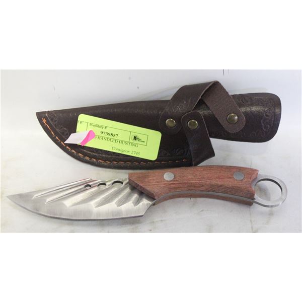 NEW WOOD HANDLED HUNTING KNIFE