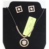 Image 1 : NEW REPLICA VERSACE GOLD TONED NECKLACE AND
