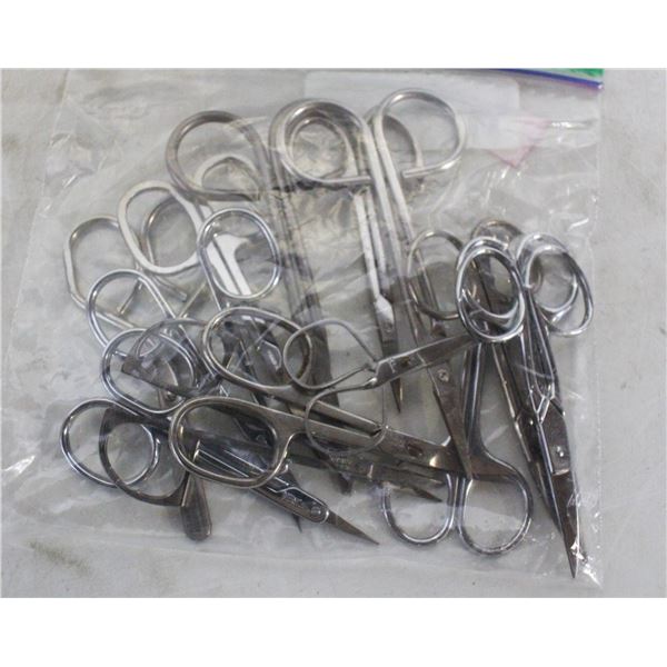 BAG OF ASSORTED SCISSORS APPROX 14