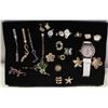 Image 1 : TRAY W/ BROOCH AND BRACELETS RINGS AND WATCHE