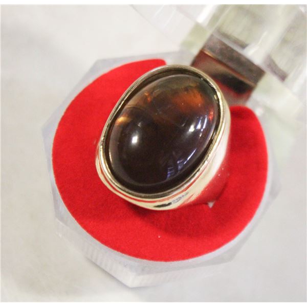 OVAL STONE WOMENS RING SIZE 8