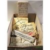 Image 1 : INSPIRATIONAL DECORATIVE ITEMS BOX LOT
