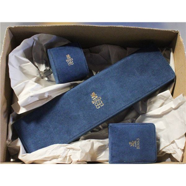 BIRKS VELVET JEWELLERY PRESENTATION BOXES (3)