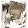 Image 1 : VINTAGE DECORATIVE/COLLECTIBLES