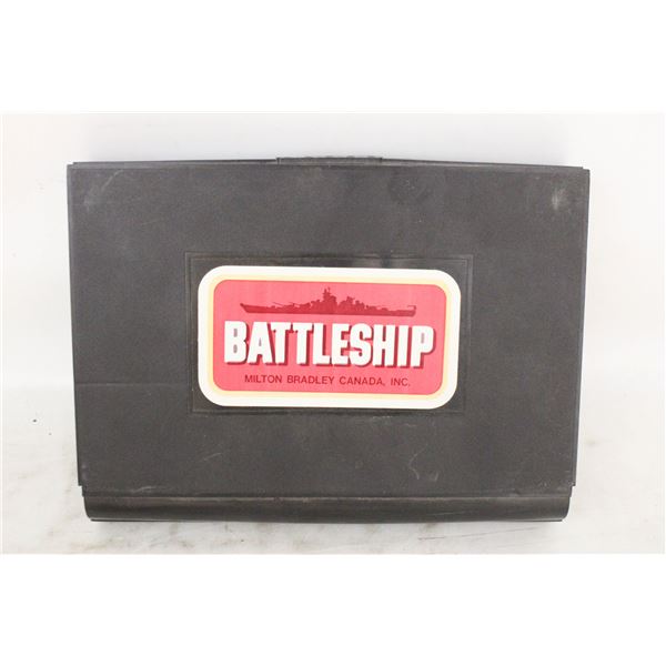 VINTAGE MILTON BRADLEY BATTLESHIP STRATEGY GAME