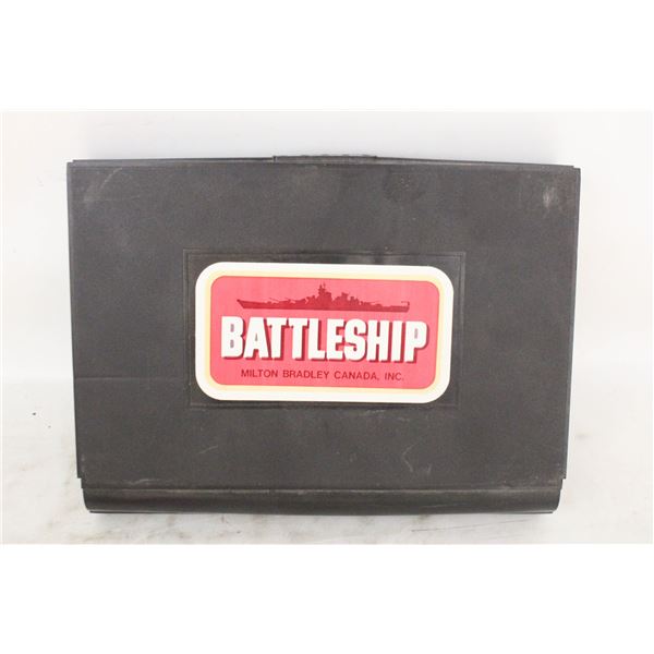 VINTAGE MILTON BRADLEY BATTLESHIP STRATEGY GAME