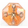 Image 1 : NEW UKRAINIAN EASTER EGG WALL CLOCK