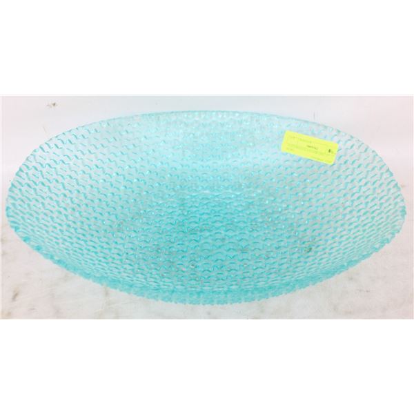 TEXTURED GLASS SERVING 15" BOWL