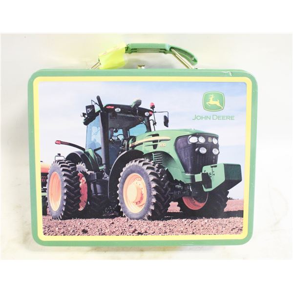 JOHN DEERE METAL LUNCH BOX