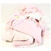 Image 1 : HANDMADE PINK AND WHITE AREA RUG