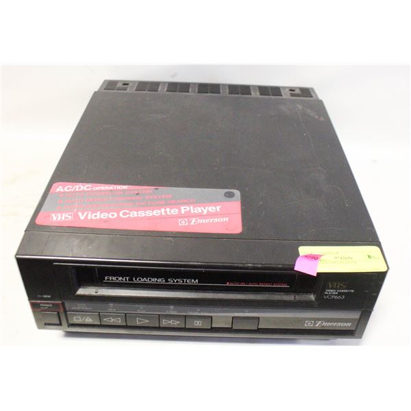 EMERSON VHS PLAYER