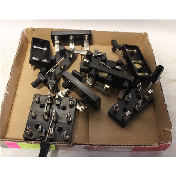 LOT OF 10 KNIVE SWITCHES
