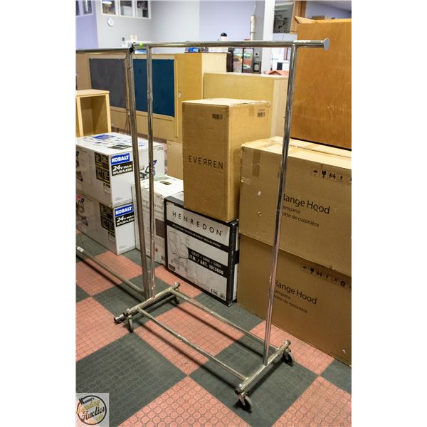 ROLLING CLOTHING RACK H-63" L-43" EXTENDS TO 68"