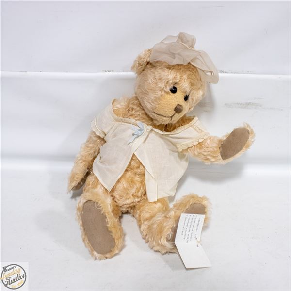 BEATRICE VINTAGE EDI-B. WITH TAGS 18" HIGH