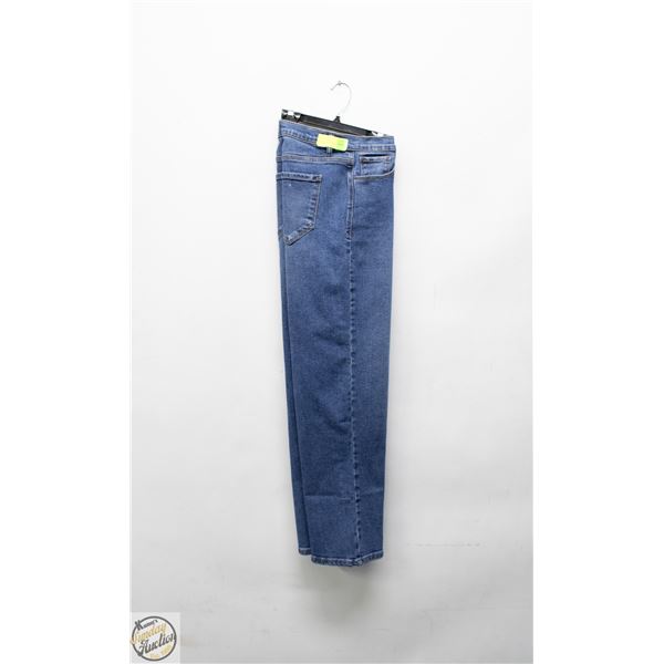 NEW KENSIE WOMEN'S CLASSIC FIT JEAN SIZE 10