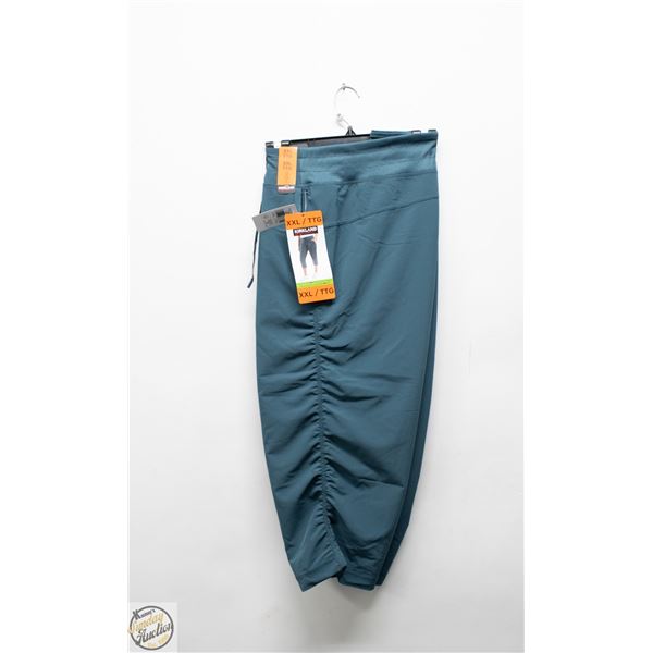 NEW KIRKLAND LADIES' ACTIVE CAPRI SIZE XXL