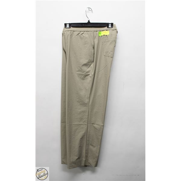 NEW ANSICH WOMEN'S FLARED CROPPED PANT SIZE XL GRY