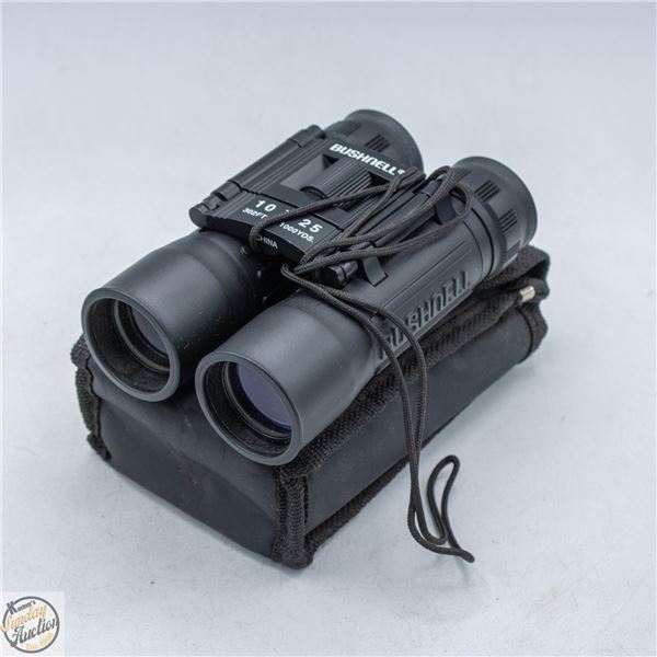 BUSHNELL 10X25 BINOCULARS IN BUSHNELL CASE