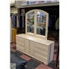 Image 1 : ESTATE WOODEN DRESSER 6 DRAWERS