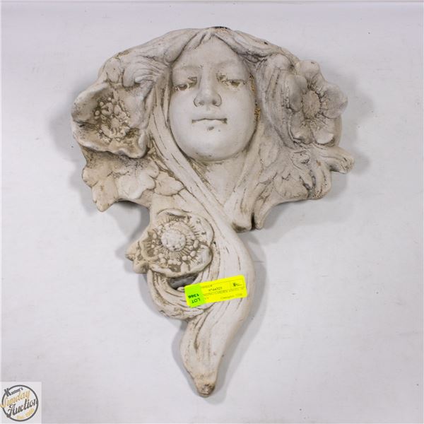 WALL HANGING GARDEN ANGEL 16" X 13" HEAVY